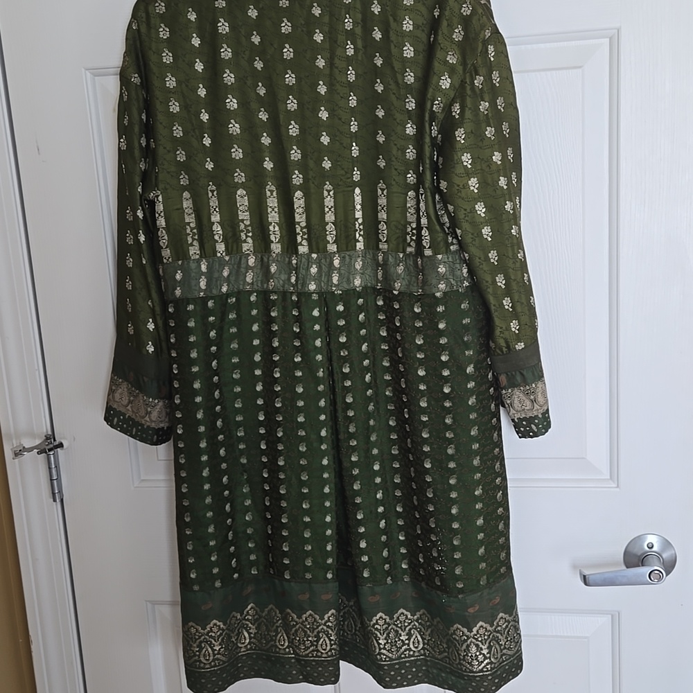 Burning Torch Green Silk Patterned Jacket/Coat. S… - image 4